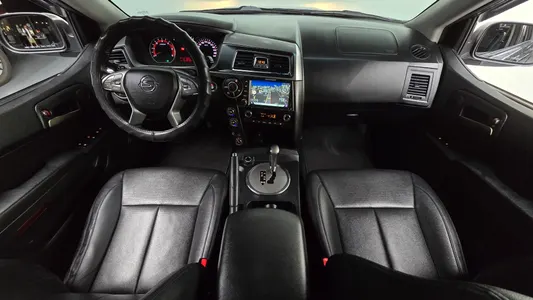 KG Mobility 코란도 스포츠 2.2 4WD 2017 7