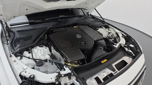Mercedes-Benz E-Class W214 E300 4MATIC AMG Line 2024 6