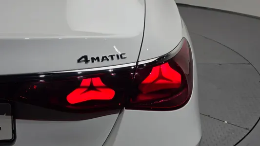 Mercedes-Benz E-Class W214 E300 4MATIC AMG Line 2024 23
