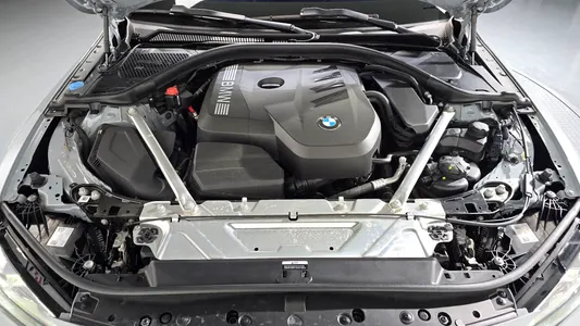 BMW 4 Series (G22) 420i M 2025 5