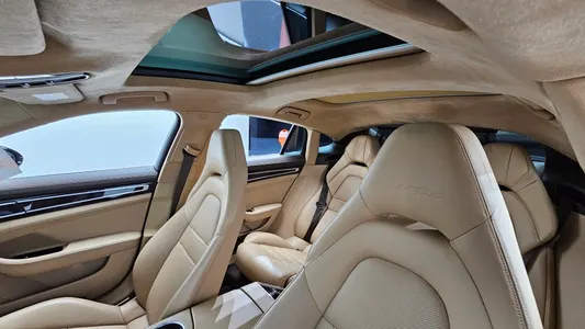 Porsche (971) 4.0 2018 19