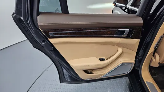 Porsche (971) 4.0 2018 25