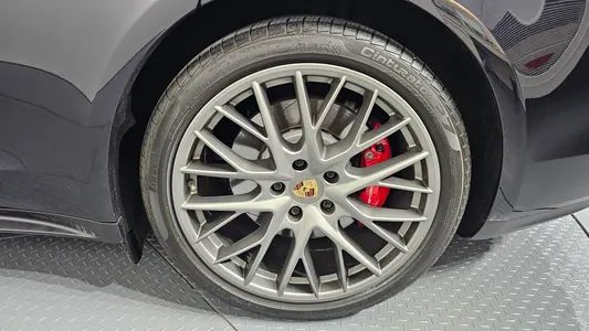 Porsche (971) 4.0 2018 21