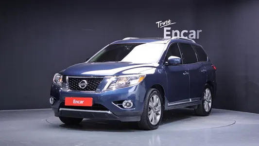 Nissan 4 3.5 4WD 2015