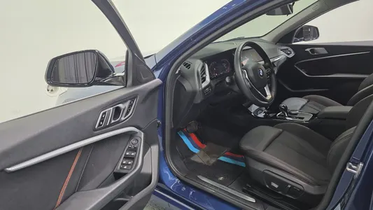 BMW 1 Series (F40) 118d 2021 12