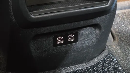 BMW 1 Series (F40) 118d 2021 28