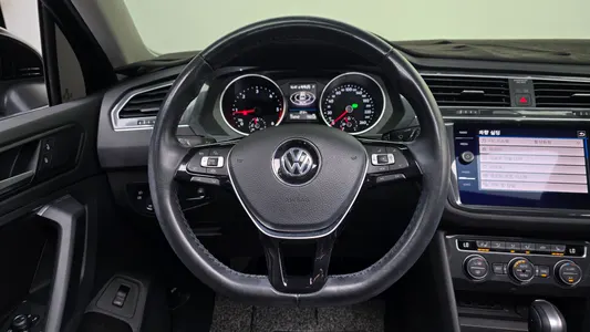 Volkswagen 2 2.0 TDI 2020 13