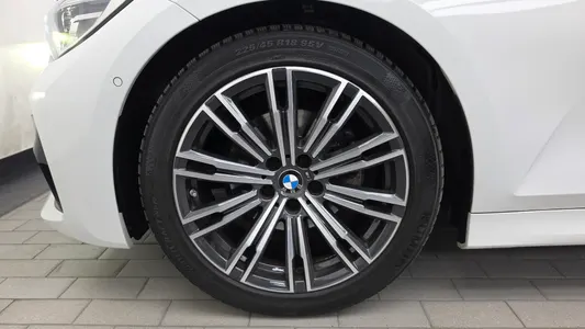 BMW 3 Series (G20) 320i M 2022 5