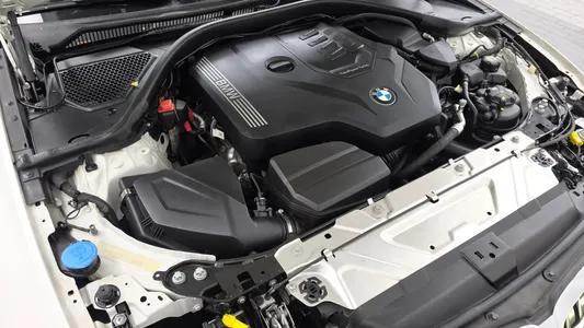 BMW 3 Series (G20) 320i M 2022 6