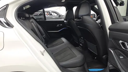 BMW 3 Series (G20) 320i M 2022 12