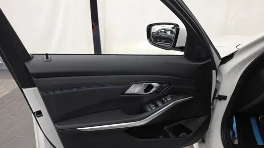 BMW 3 Series (G20) 320i M 2022 24
