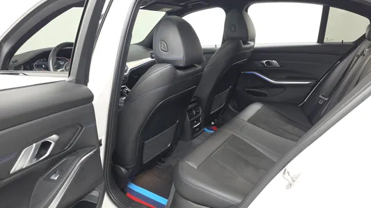 BMW 3 Series (G20) 320i M 2022 26