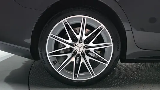 Mercedes-Benz AMG GT 4 43 4MATIC+ 2022 5