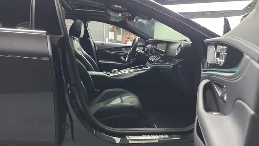 Mercedes-Benz AMG GT 4 43 4MATIC+ 2022 26