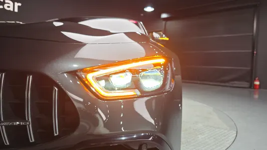 Mercedes-Benz AMG GT 4 43 4MATIC+ 2022 22