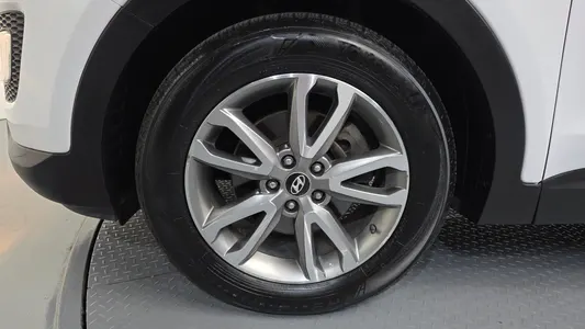 Hyundai DM (e-VGT) 2.0 2WD 2013 5
