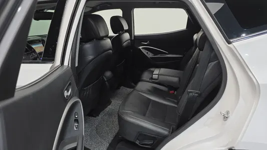 Hyundai DM (e-VGT) 2.0 2WD 2013 12