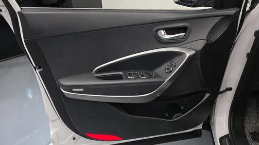 Hyundai DM (e-VGT) 2.0 2WD 2013 24