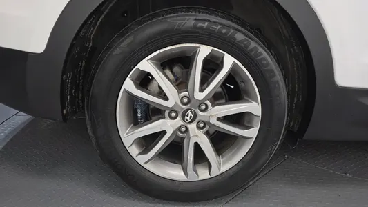 Hyundai DM (e-VGT) 2.0 2WD 2013 21