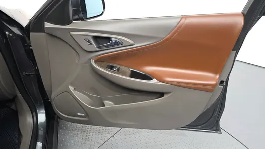 Chevrolet 말리부 1.5 LTZ 2017 24