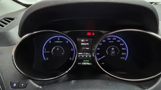Hyundai ix (e-VGT) 2WD 2014 8
