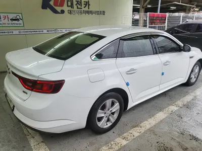 Renault Korea SM6 2.0 LPe SE () 2017 7