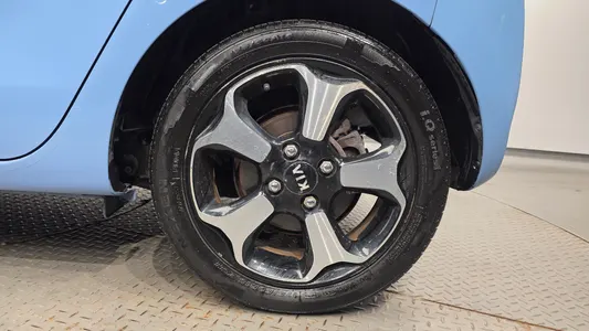 Kia Ray 2013 21