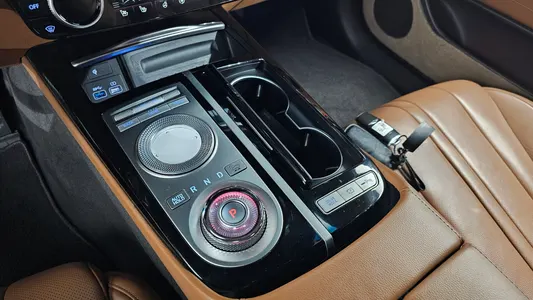 Genesis G80 (RG3) 2.5 2WD 2020 9