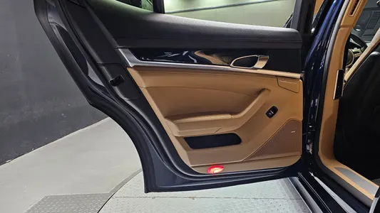 Porsche 파나메라 3.6 AWD 2016 25