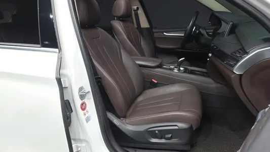 BMW X5 (F15) xDrive 30d 2017 11
