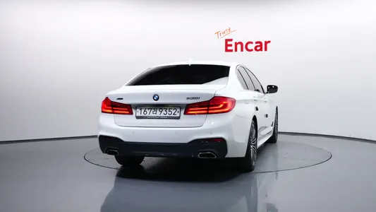 BMW 5 Series (G30) 530i xDrive M 2020 4