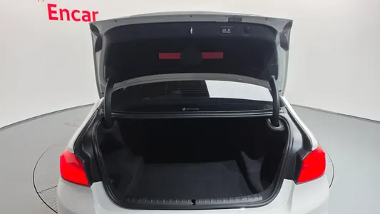 BMW 5 Series (G30) 530i xDrive M 2020 19