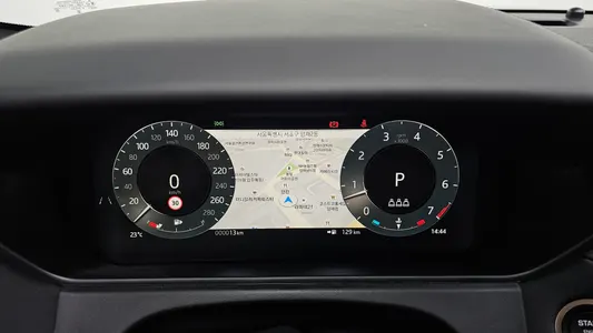 Land Rover 레인지로버 벨라 2.0 P250 SE 2026 16