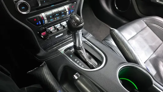 Ford 머스탱 2018 9