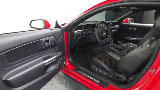 Ford 머스탱 2018 10