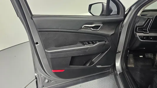 Kia 5 2.0 4WD 2023 24