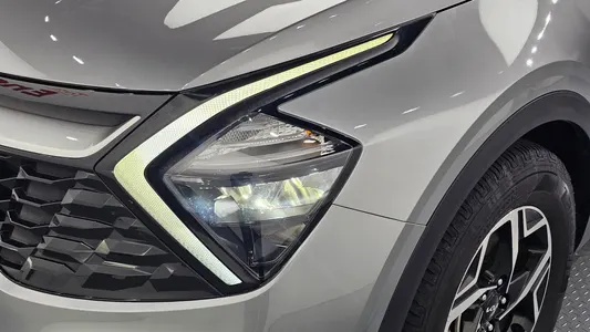 Kia 5 2.0 4WD 2023 22