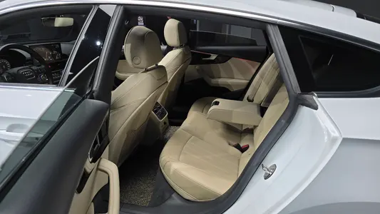 Audi A5 (F5) 40 TDI 2021 12