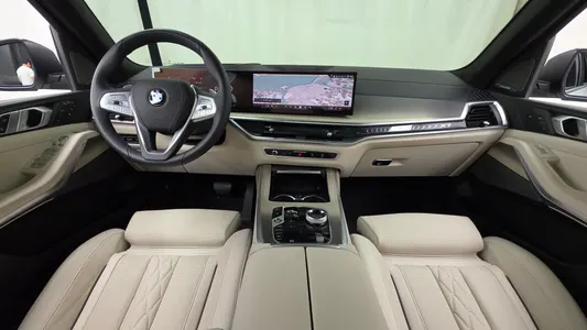 BMW X7 (G07) xDrive 40i 7 2025 7