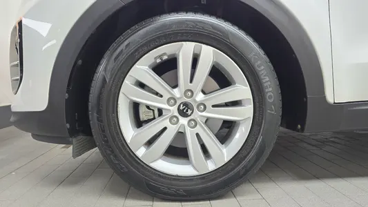 Kia 4 2.0 2WD 2017 5