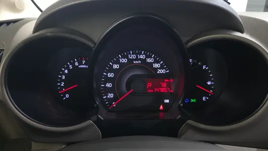 Kia Ray 2012 8