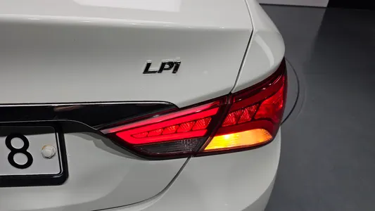 Hyundai 쏘나타 더 브릴리언트 LPI 2012 23