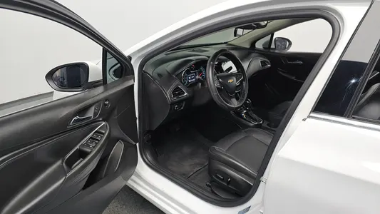 Chevrolet 크루즈 1.4 LTZ 2017 10