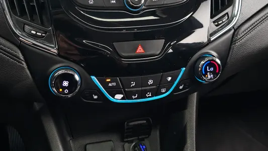 Chevrolet 크루즈 1.4 LTZ 2017 28