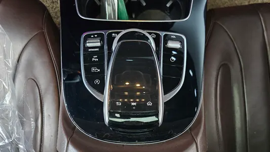 Mercedes-Benz CLS-Class C257 CLS300d AMG Line 2019 34