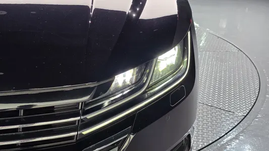 Volkswagen 아테온 2.0 TDI 2019 22