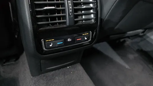 Volkswagen 아테온 2.0 TDI 2019 32