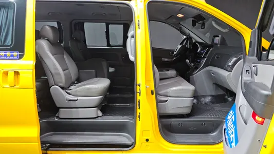Hyundai Grand Starex 2016 19