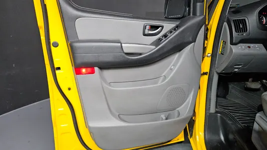 Hyundai Grand Starex 2016 24