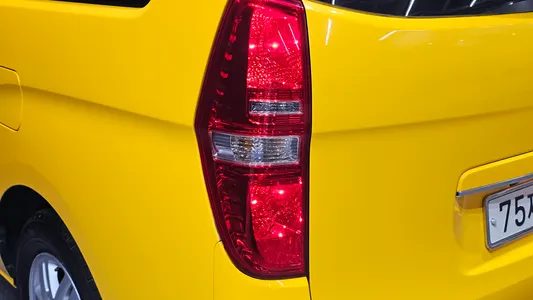Hyundai Grand Starex 2016 23